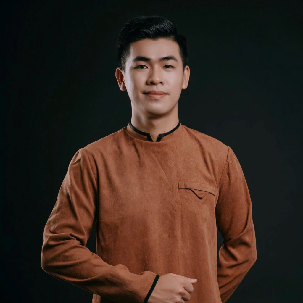 TS. Trần Tuyên